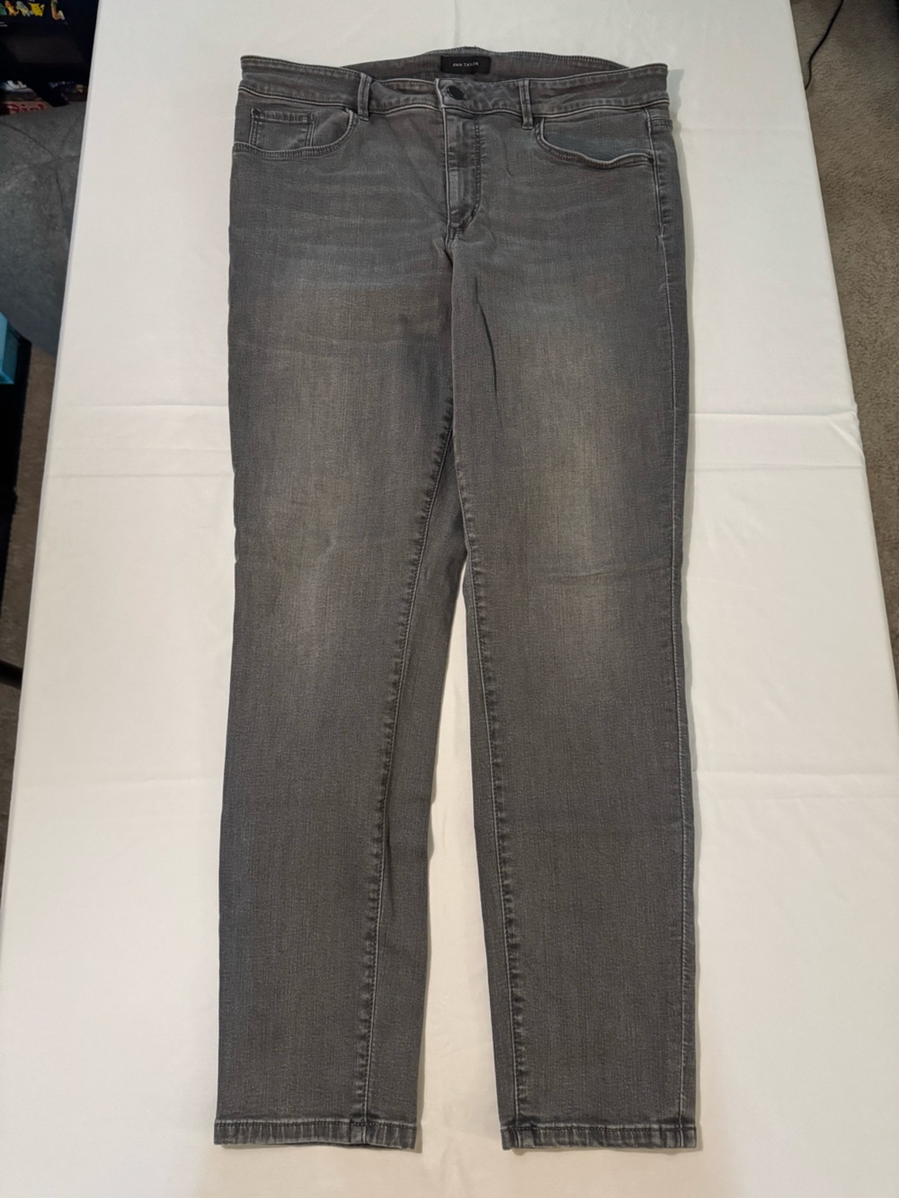 Ann Taylor Straight-Leg Jeans in Grey Wash